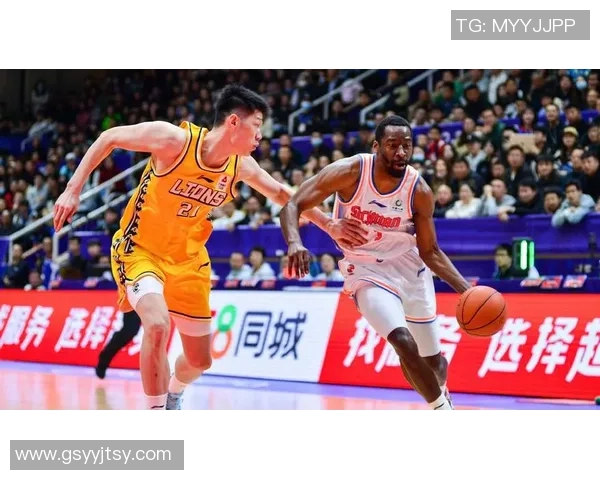 四川男篮“血书门”后续：外援马里奇发声讨薪 一切外援也被欠薪